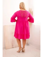 Dámské viskózové šaty Plus Size s model 21165814 ozdobou Fuchsiová - K-Fashion