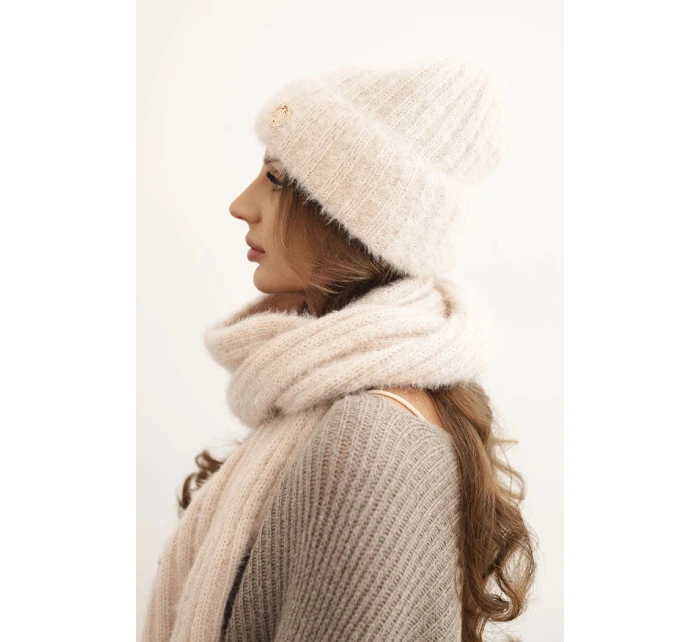 Dámská souprava čepice a dlouhý šál z měkké příze světle pudrově růžová