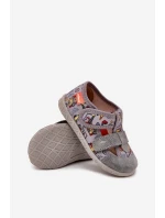 Dětské pantofle na suchý zip šedé model 21705418 - Milami