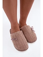 Dámské domácí pantofle model 22404436 tmavě béžové - VINCEZA Dámské domácí pantofle model 22404436 tmavě béžové - VINCEZA