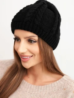 Dámská zimní čepice z vlny s copánkovým vzorem K452 černá