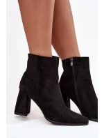 Dámské kotníkové boty na podpatku z eko semiše černé model 21714909 - Boto
