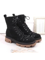 W model 18968499 černé semišové zateplené boty - VINCEZA