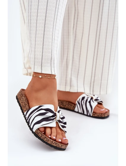 Dámské pantofle na korkové platformě Zebra model 21696548 - Boto Dámské pantofle na korkové platformě Zebra model 21696548 - Boto