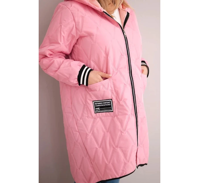 Dámská bunda Plus Size prošívaná s kapucí a sportovními manžetami světle růžová