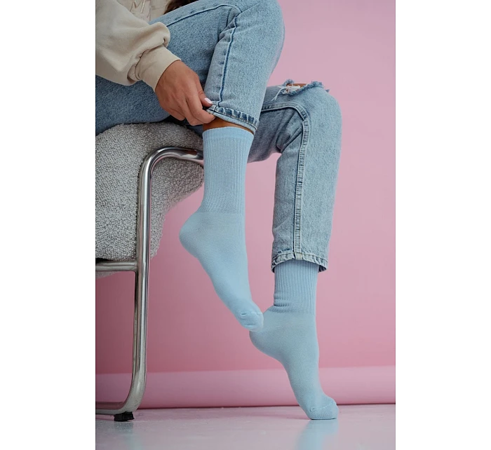 Dámské pruhované ponožky v pastelově modré