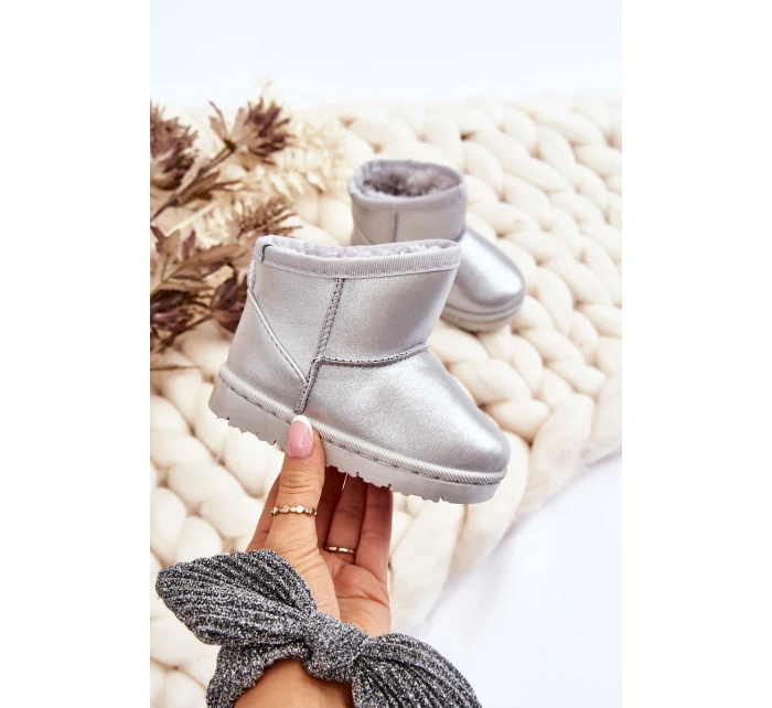 Teplé dětské sněhové boty s kožešinou stříbrné Scooby Teplé dětské sněhové boty s kožešinou stříbrné Scooby