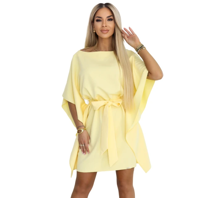 287-41 SOFIA Motýlí šaty se zavazováním v pase - pastelový citron