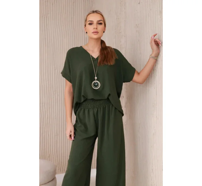 Komplet s náhrdelníkem halenka + kalhoty khaki Komplet s náhrdelníkem halenka + kalhoty khaki