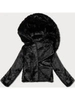 Černá krátká kožešinová bunda s kapucí model 21248767 - J.STYLE