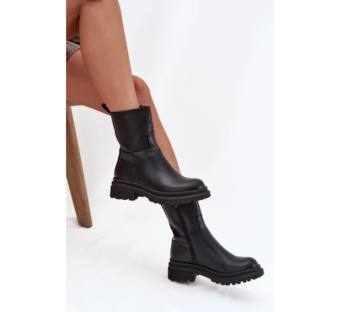 Dámské kotníkové boty na platformě a nízkém podpatku černé model 21707368 - Boto Dámské kotníkové boty na platformě a nízkém podpatku černé model 21707368 - Boto