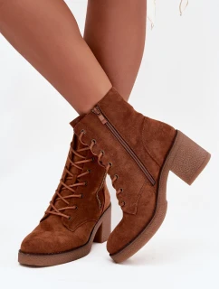 Zateplené dámské kotníkové boty s šněrováním a zipy Camel Paressa