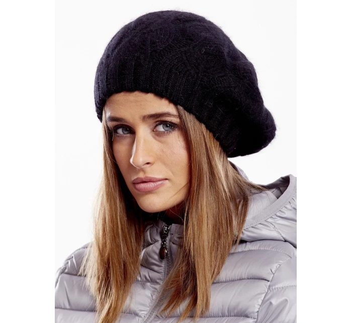 AT CZ uzávěr H616.33 černý AT CZ uzávěr H616.33 černý