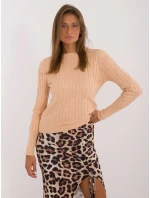 Sweter AT SW camelowy model 20479796 - FPrice Sweter AT SW camelowy model 20479796 - FPrice