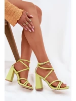 Dámské sandály na podpatku s pásky model 21698683 - Boto Dámské sandály na podpatku s pásky model 21698683 - Boto