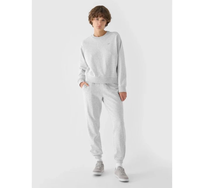 Dámské tepláky typu jogger model 21432813 - 4F Dámské tepláky typu jogger model 21432813 - 4F