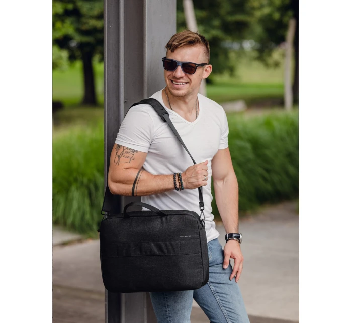 Pánská taška na notebook Vuch Mailo Black Pánská taška na notebook Vuch Mailo Black