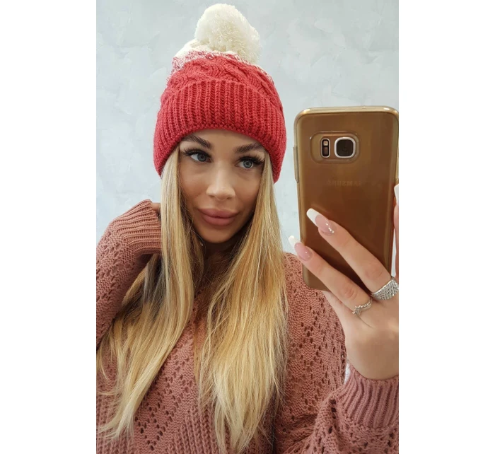 Fleecová čepice Ilona K218 malpberry+ecru Fleecová čepice Ilona K218 malpberry+ecru