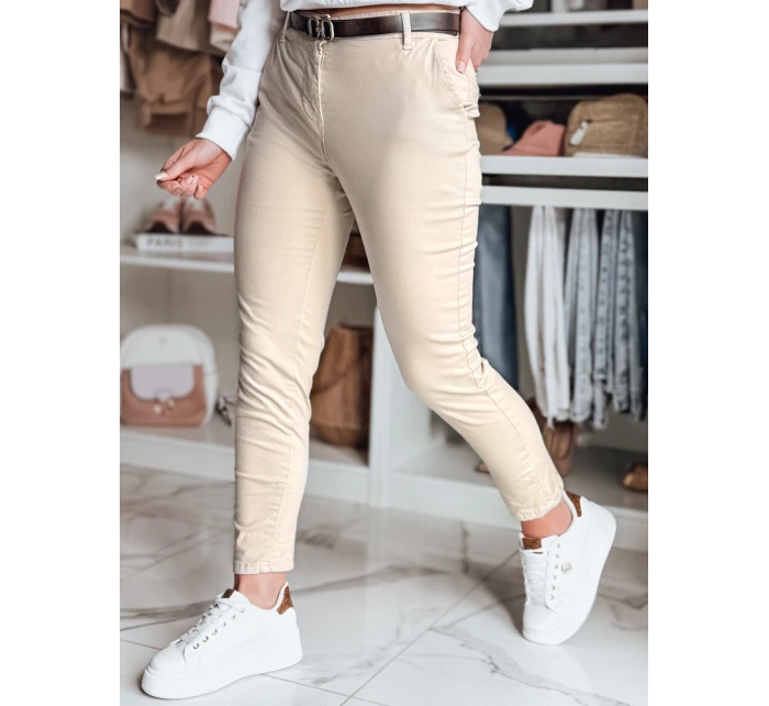 Dámské kalhoty slim fit s páskem LINESKA light beige FashionStreet UY2573 Dámské kalhoty slim fit s páskem LINESKA light beige FashionStreet UY2573