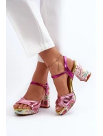 Dámské květinové sandály na vysokém podpatku D&A růžové Dámské květinové sandály na vysokém podpatku D&A růžové