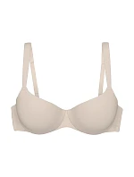 BODY MAKE-UP ILLUSION – Podprsenka Comfort Wire: podpora bez kompromisů Triumph