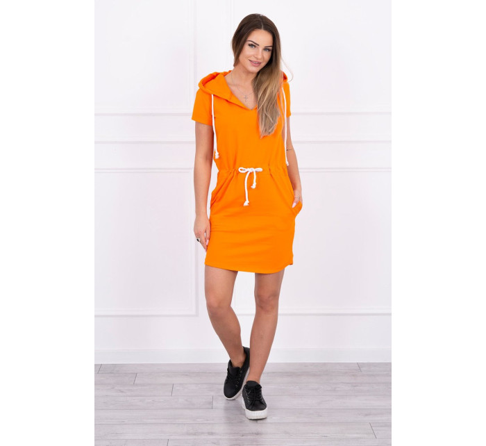 Zavazované šaty s kapucí oranžové