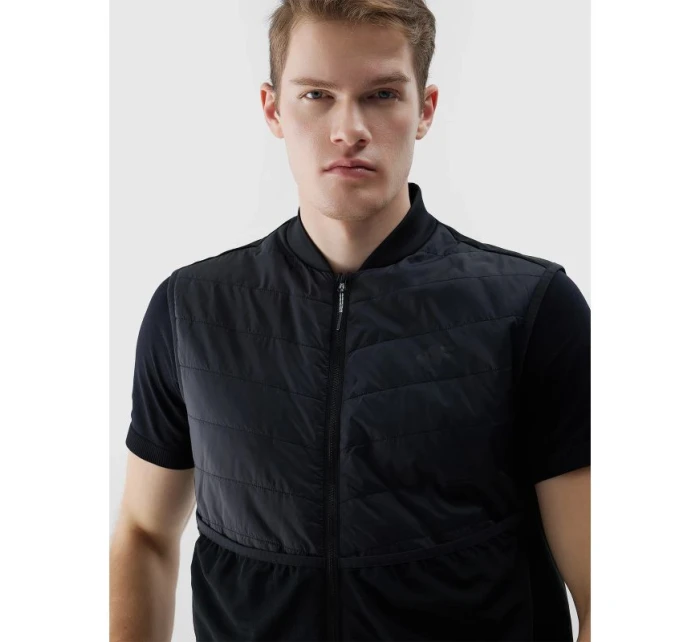 Pánská černá pánská běžecká vesta Primaloft model 21431405 - 4F Pánská černá pánská běžecká vesta Primaloft model 21431405 - 4F