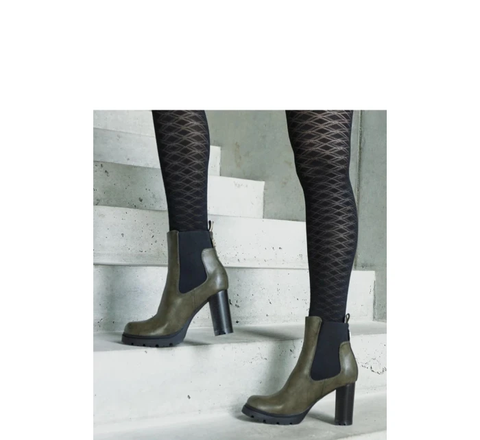 Boty na podpatku model 206439 Solea Boty na podpatku model 206439 Solea