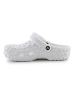 Žabky Crocs Classic Geometric Clog 209563-100 Žabky Crocs Classic Geometric Clog 209563-100