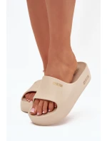 Dámské pantofle na masivní pěnové platformě Big Star – béžové Dámské pantofle na masivní pěnové platformě Big Star – béžové