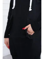 Šaty s ozdobnými volánky a kapucí černé barvy Šaty s ozdobnými volánky a kapucí černé barvy