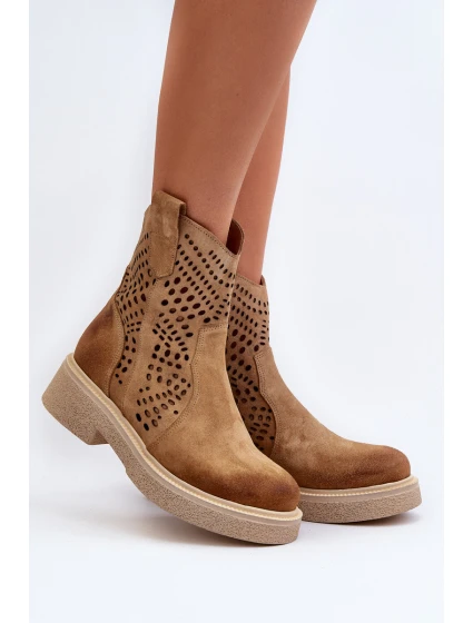 Dámské nízké kozačky z semiše s podrážkou Bežové model 21652391 - Zazoo