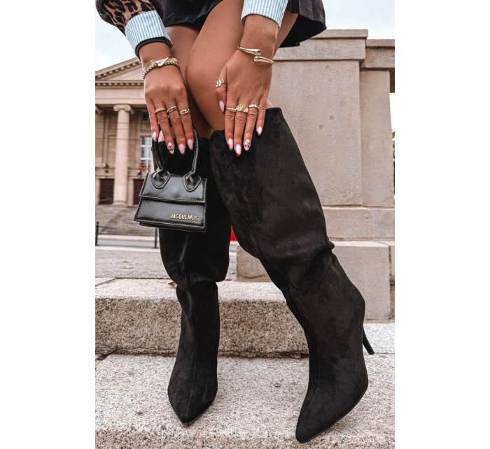 Vklouzávací dámské kozačky na podpatku z eko semiše černé Noretta