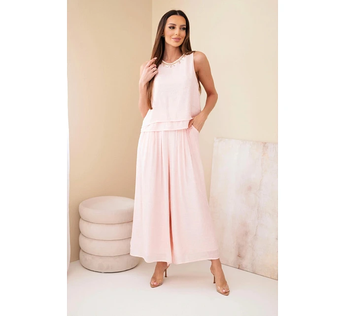 Dámský komplet z viskózy s tílkem bez rukávů a širokými kalhotami s ozdobným zakončením pudrově růžová