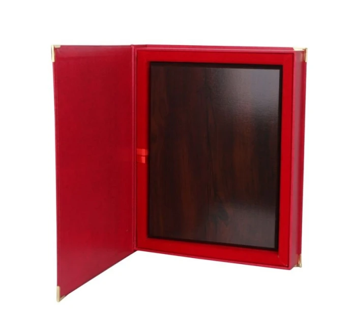 model 21363454 pouzdro červené