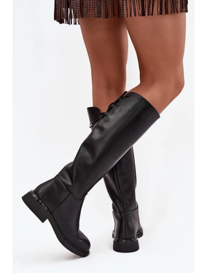 Zateplené dámské kozačky z pravé kůže na nízkém podpatku model 21713362 Černé - VINCEZA