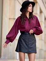 Krátká koženková sukně SPO0052 černá - Roco Fashion