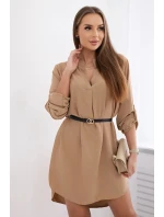 Šaty s delšími zády a pásem béžová Šaty s delšími zády a pásem béžová