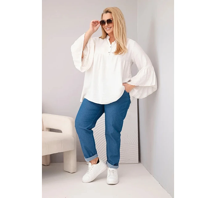 Dámská viskózová halenka Plus Size s model 22043152 rukávem a výstřihem do V béžová - K-Fashion