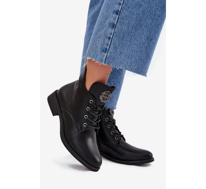 Nízké Dámské Boty Na Plochém Podpatku S Ozdobným Detalem Zateplené Černé model 21706593 - Boto Nízké Dámské Boty Na Plochém Podpatku S Ozdobným Detalem Zateplené Černé model 21706593 - Boto