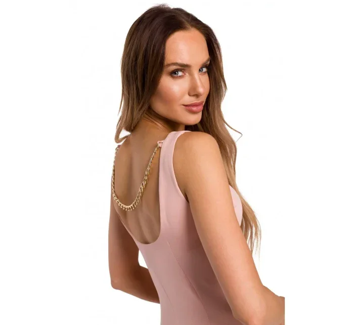 M667 Šaty Shaeth s ozdobným řetízkem na zádech - pudrové