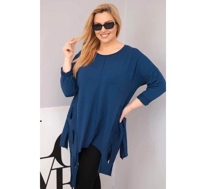Dámská bavlněná blůza Plus Size s asymetrickým spodním lemem a výřezy modrá