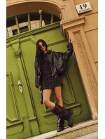 Zateplené nazouvací dámské kozačky na masivní platformě s kapsami Černé model 21710069 - Boto