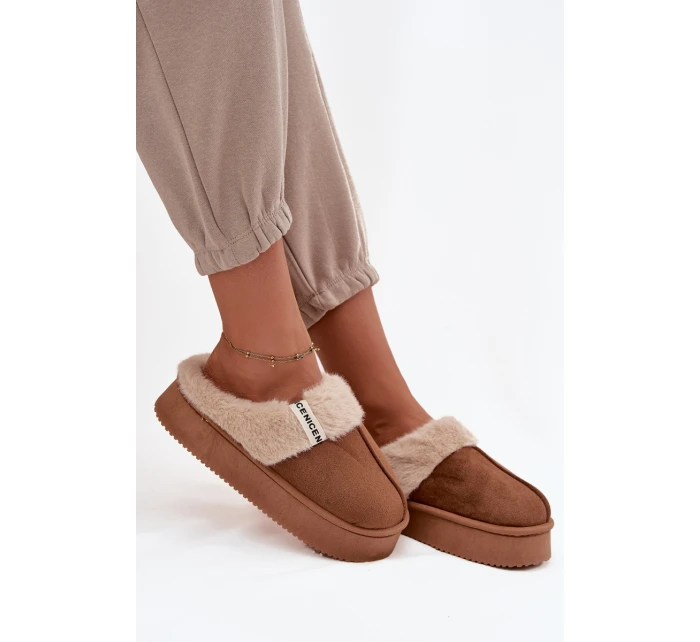 Dámské pantofle s kožíškem Hnědé model 21714470 - Boto