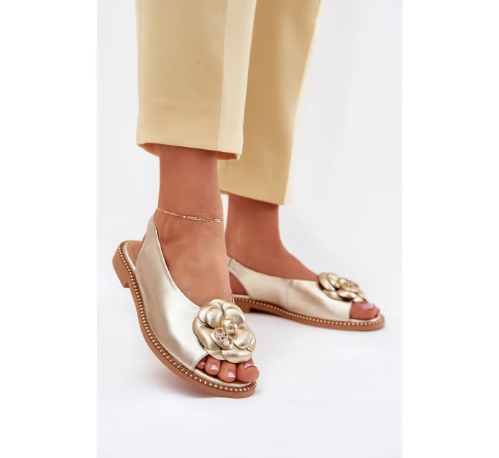 Kožené Ploché Sandály S Ozdobou CheBello 4642 Zlaté