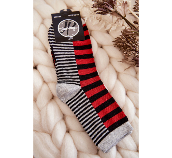Dámské klasické ponožky s pruhy a pruhy Červené