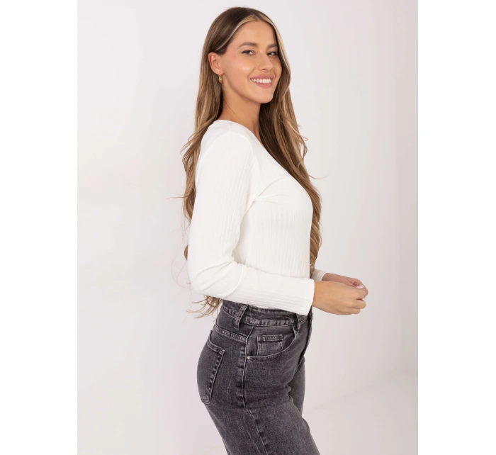 Bluzka RV BZ model 21787984 ecru - FPrice Bluzka RV BZ model 21787984 ecru - FPrice