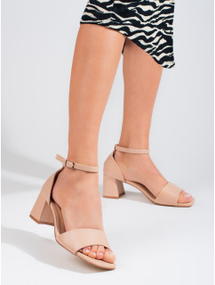 Krásné hnědé  sandály dámské na širokém podpatku