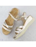 Dámské zlaté sandály na podpatku Vinceza 15358