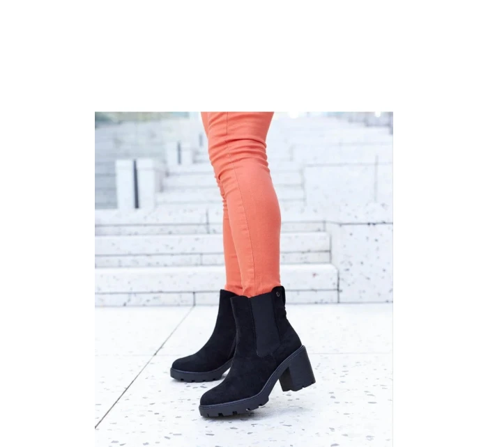 Boty na podpatku model 206546 Solea Boty na podpatku model 206546 Solea